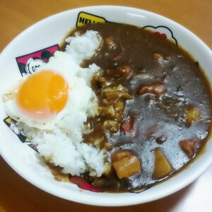 カレーと目玉焼き☆